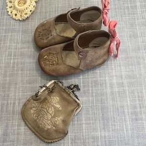 Vintage soft leather ankle strap shoes & coin purse
